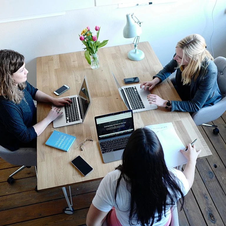 The Impact of AI and Social Media on Recruitment: A Game Changer for HR Leaders